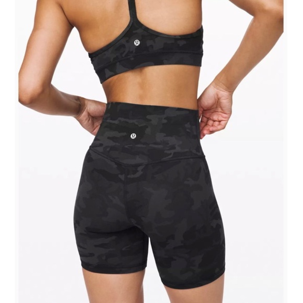 Camo align biker shorts